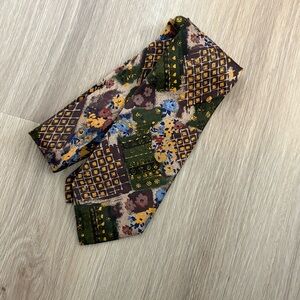 Lorenzo 1964 Vintage Silk Tie Abstract Floral & Geometric Print – Made in Italy